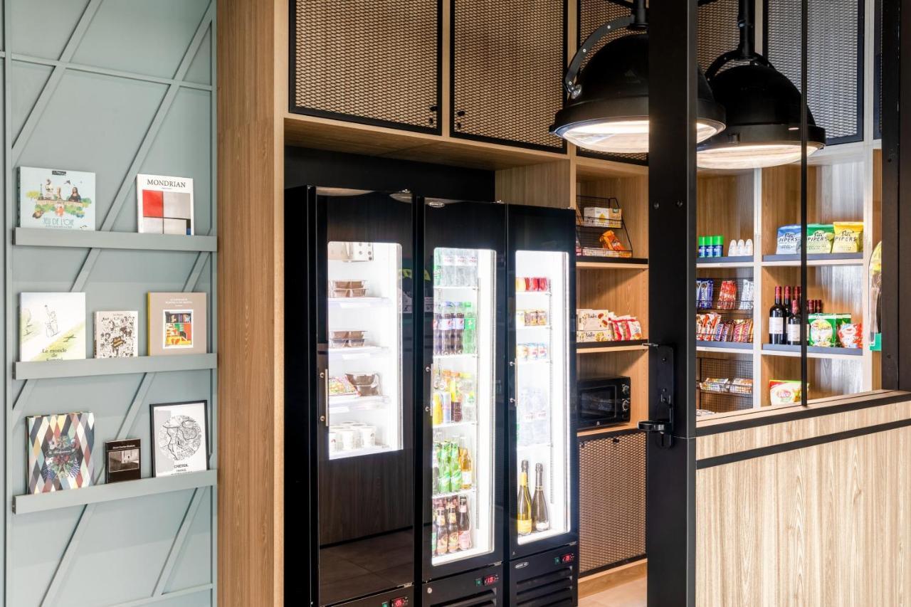 Courtyard By Marriott Paris